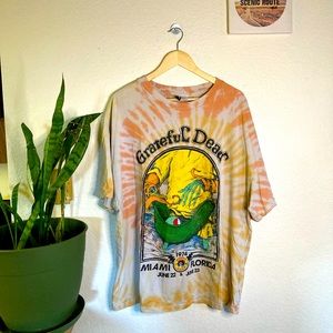 Grateful Dead Tee